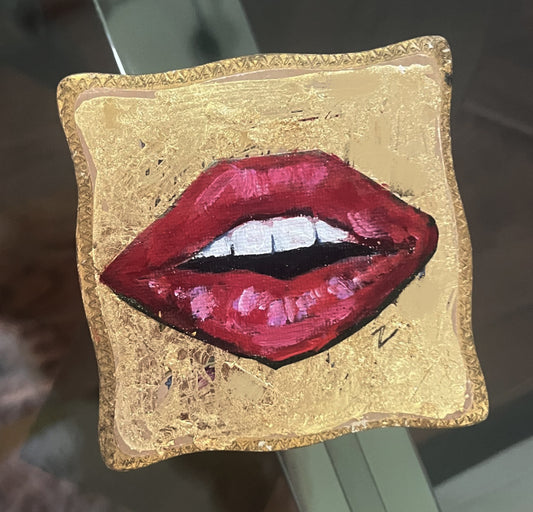 Lip Keepsake Box